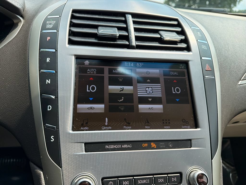 Used 2019 Lincoln MKZ Reserve FWD image 24