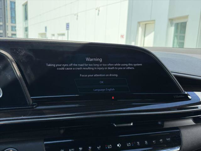 Used 2023 Cadillac Escalade ESV Sport w/ LPO, Illumination Package AWD/4WD image 31