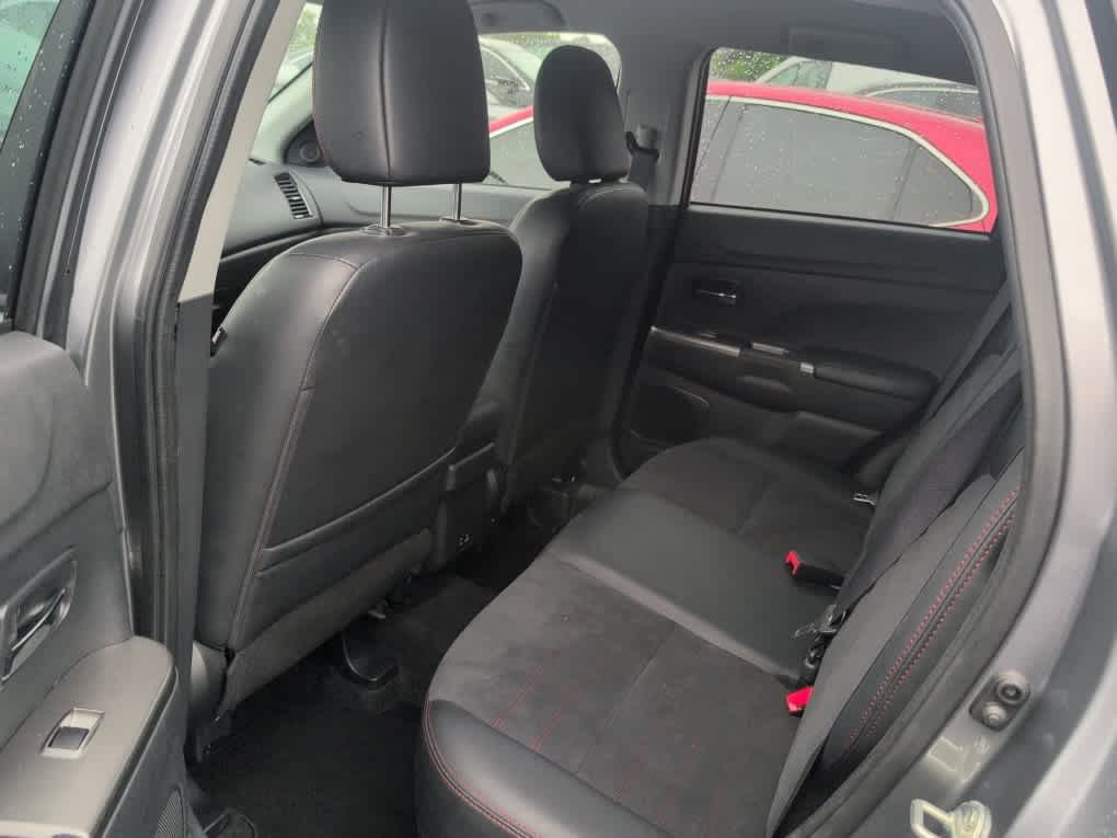 Used 2024 Mitsubishi Outlander Sport SE AWD/4WD image 8