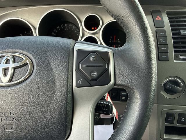 Used 2016 Toyota Sequoia Limited w/ Safety & Convenience Package image 29