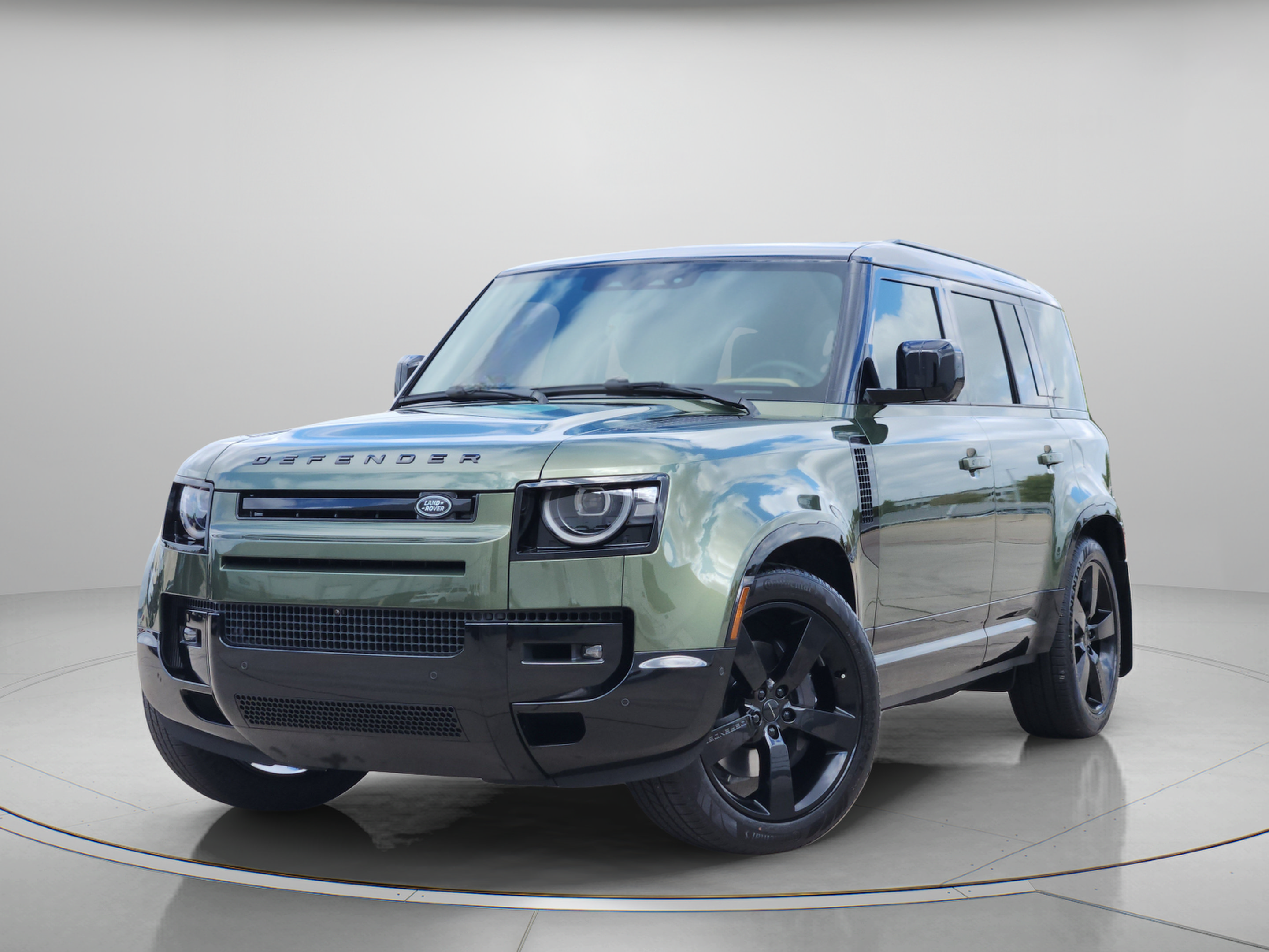 New 2026 Land Rover Defender 110 X-Dynamic SE AWD/4WD image 1