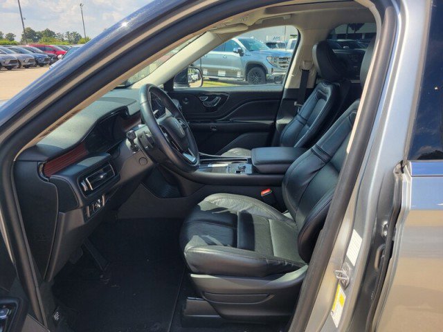 Used 2023 Lincoln Aviator Reserve image 13