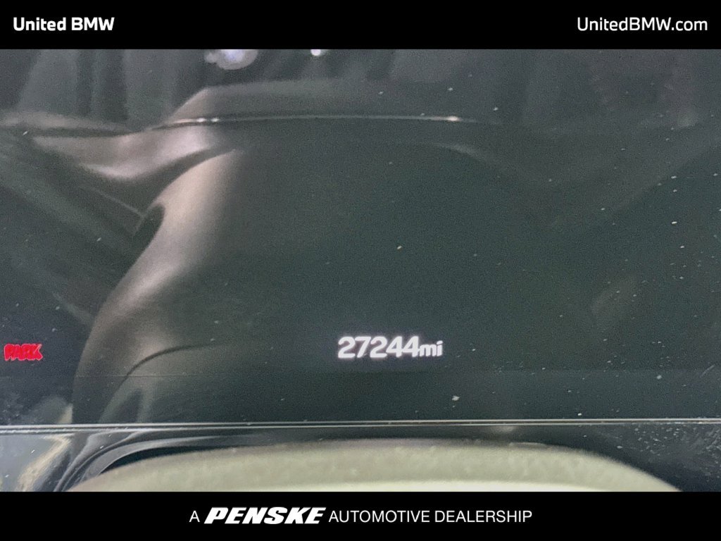 Used 2025 GMC Yukon AT4 AWD/4WD image 14
