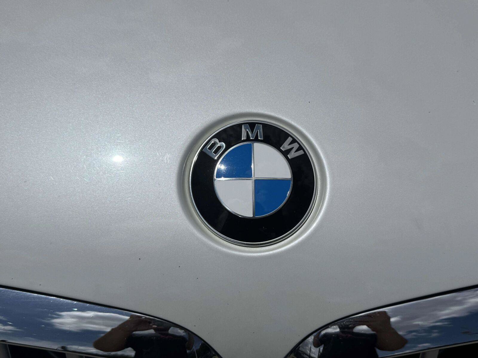 Used 2022 BMW X5 xDrive40i w/ Premium Package AWD/4WD image 12