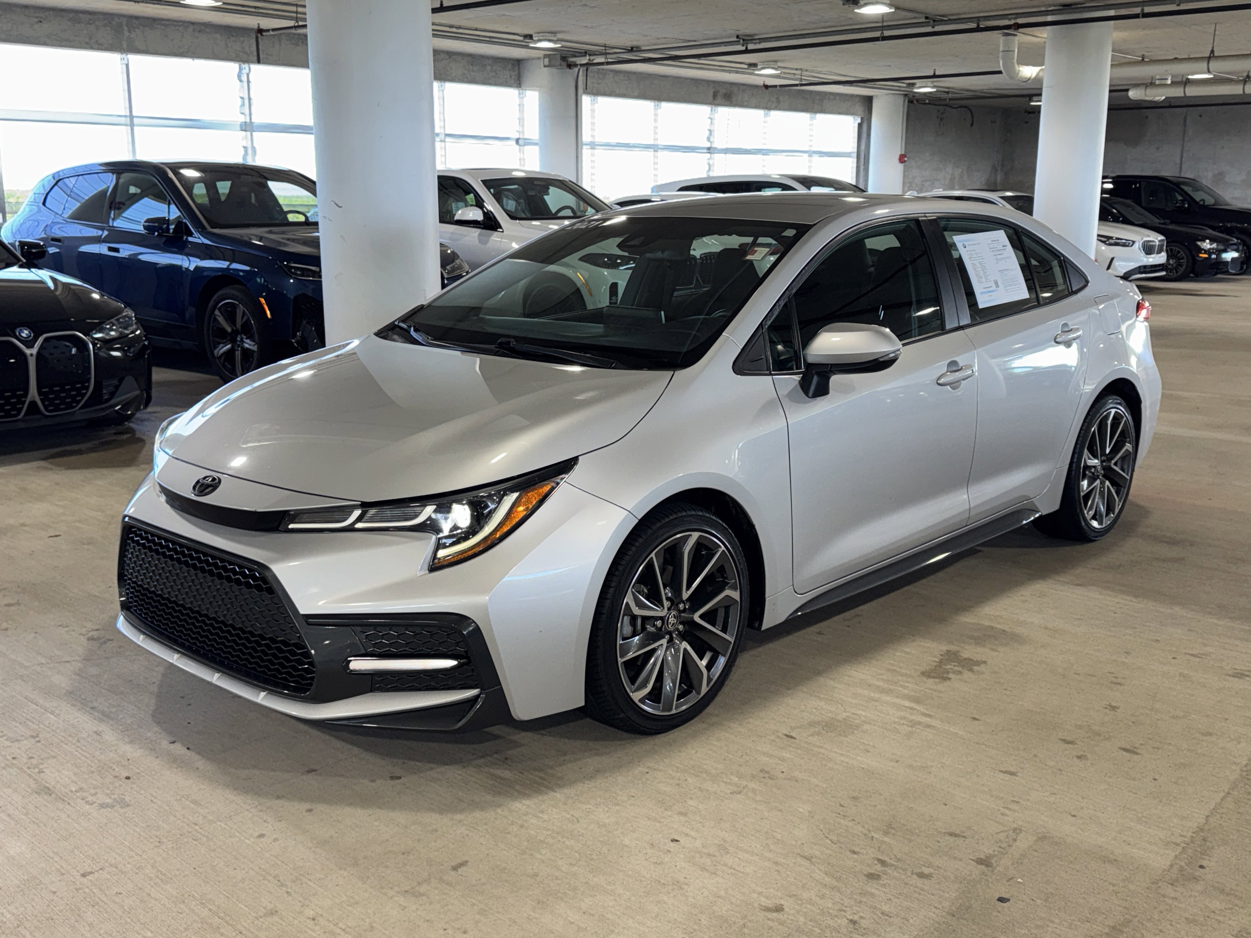 Used 2021 Toyota Corolla SE image 4