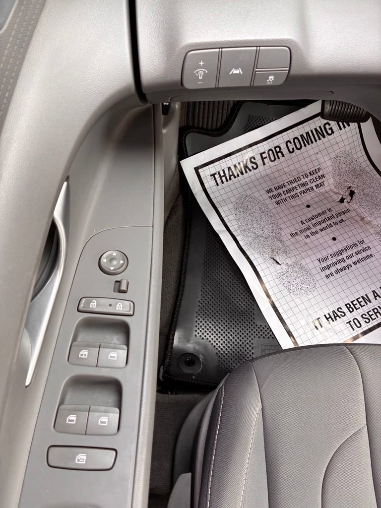 Used 2023 Hyundai Elantra SEL FWD image 25