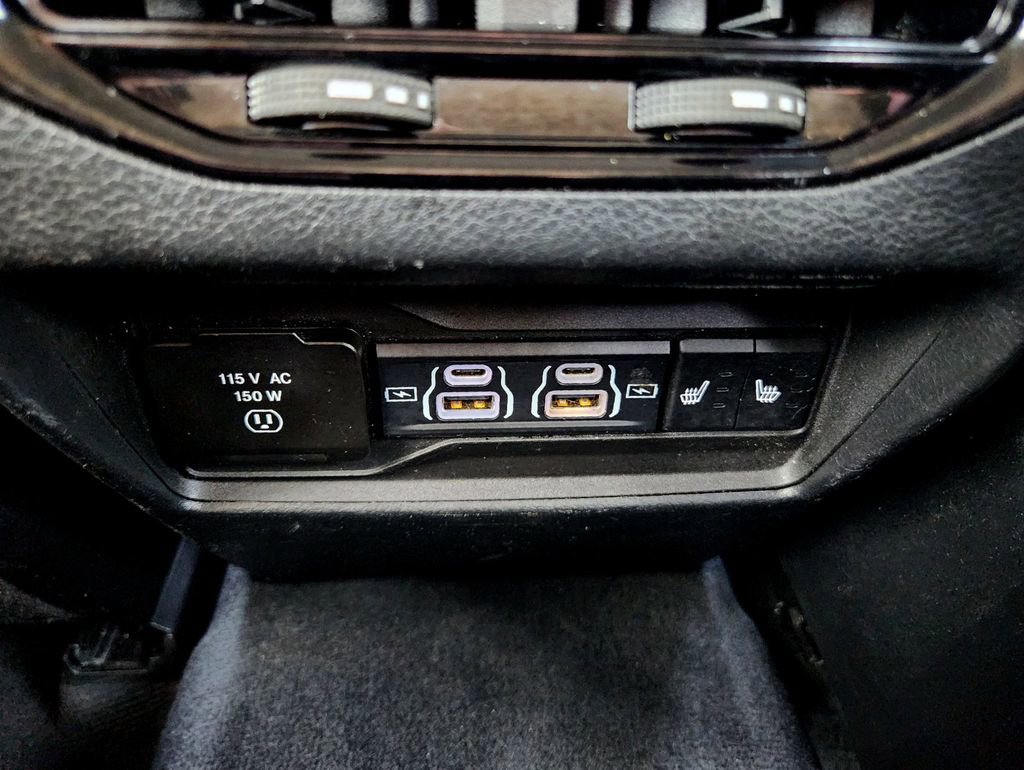 Used 2022 Jeep Grand Cherokee Limited 4xe image 40