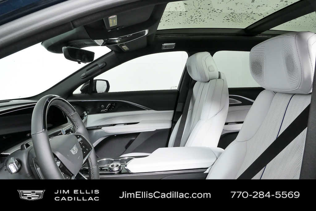 New 2026 Cadillac Lyriq Premium Luxury image 5