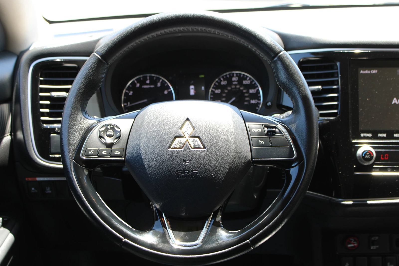 Used 2020 Mitsubishi Outlander SEL FWD image 24