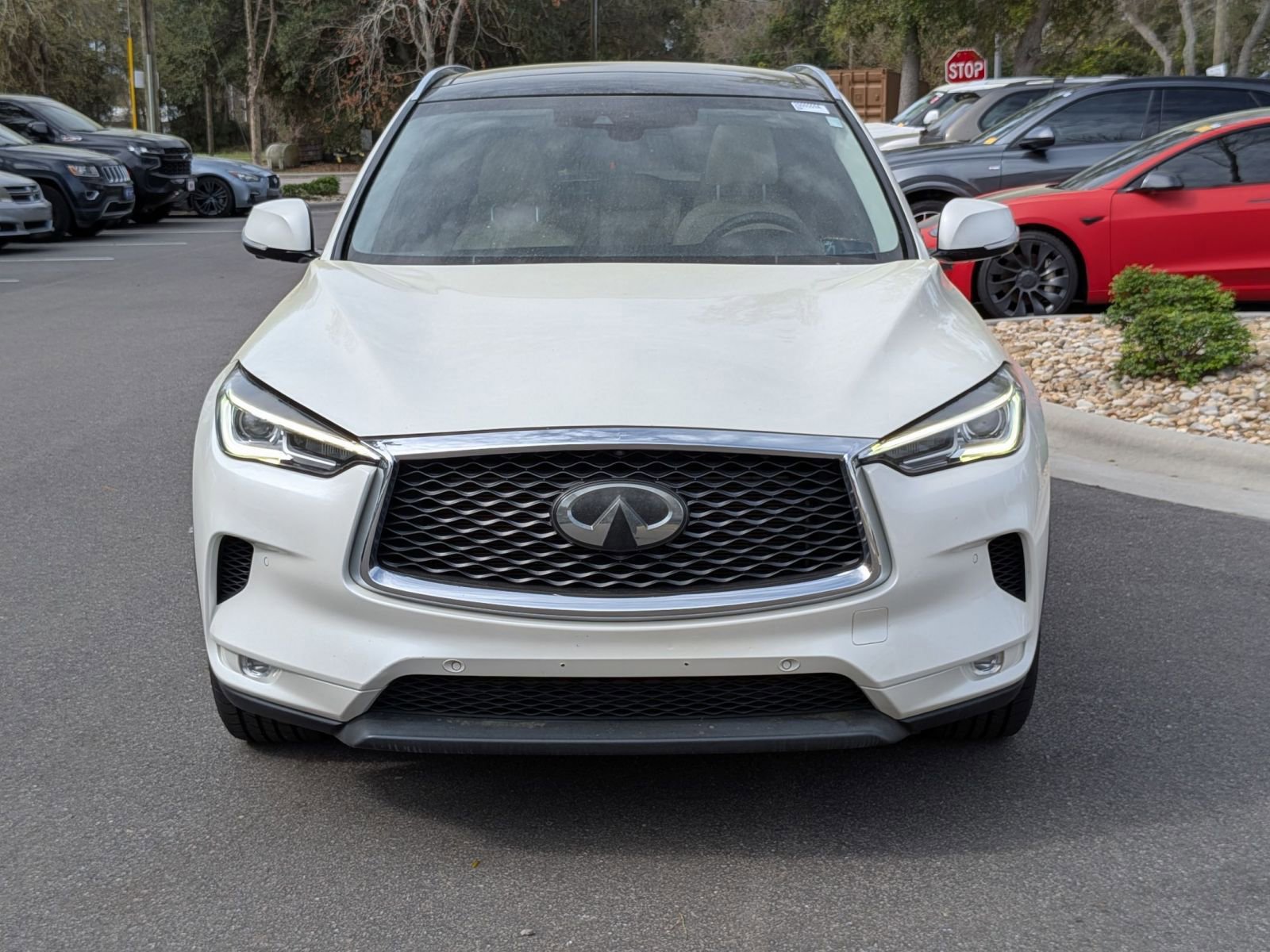 Used 2019 INFINITI QX50 Essential w/ Premium Heat Package image 8