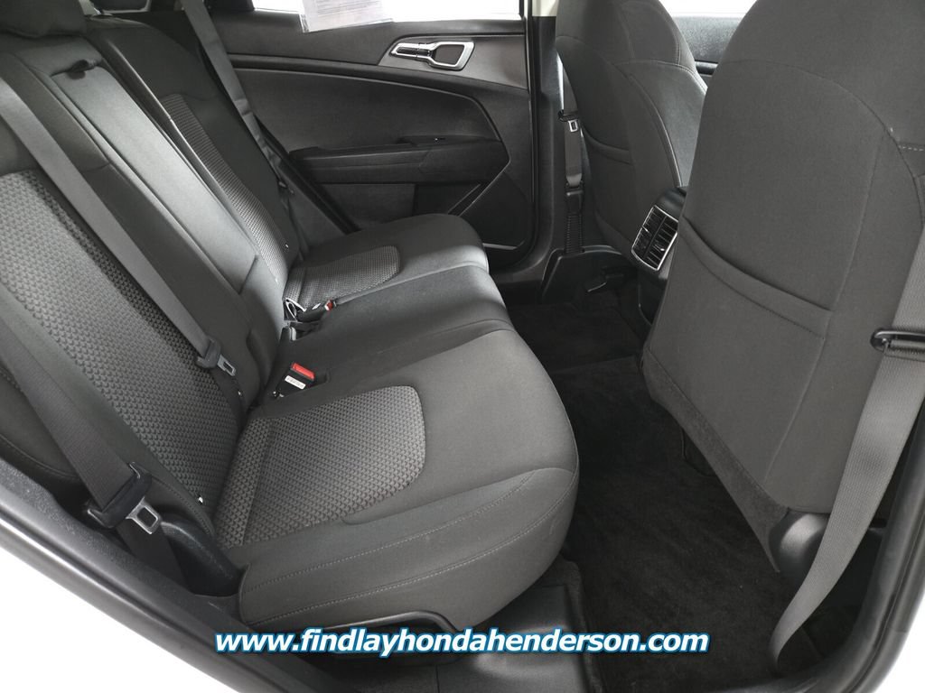 Used 2023 Kia Sportage LX FWD image 20