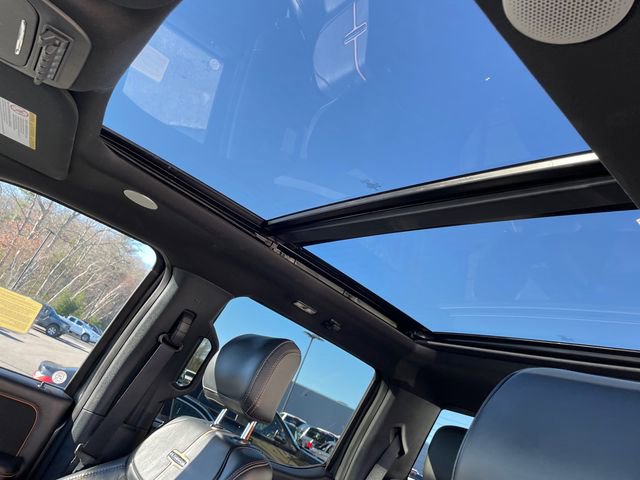 Used 2024 Ford F250 Platinum image 39