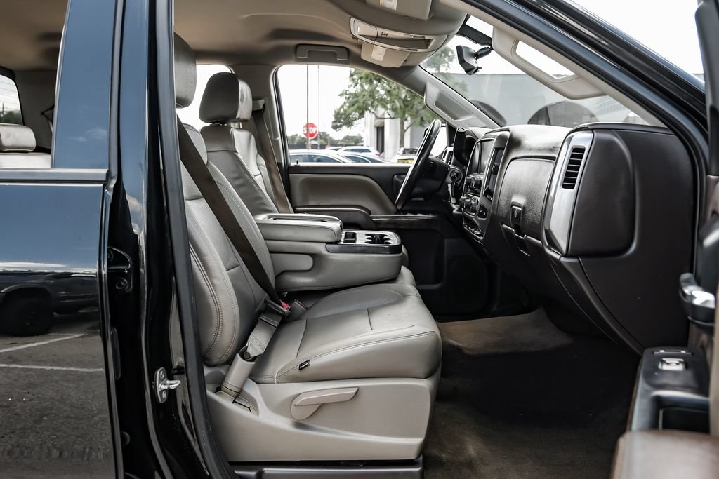 Used 2016 Chevrolet Silverado 1500 LT w/ Texas Edition RWD image 30