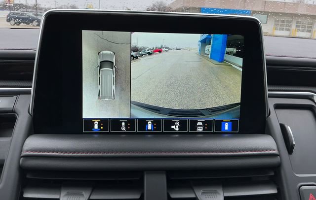 Used 2022 Chevrolet Tahoe RST w/ Luxury Package AWD/4WD image 8