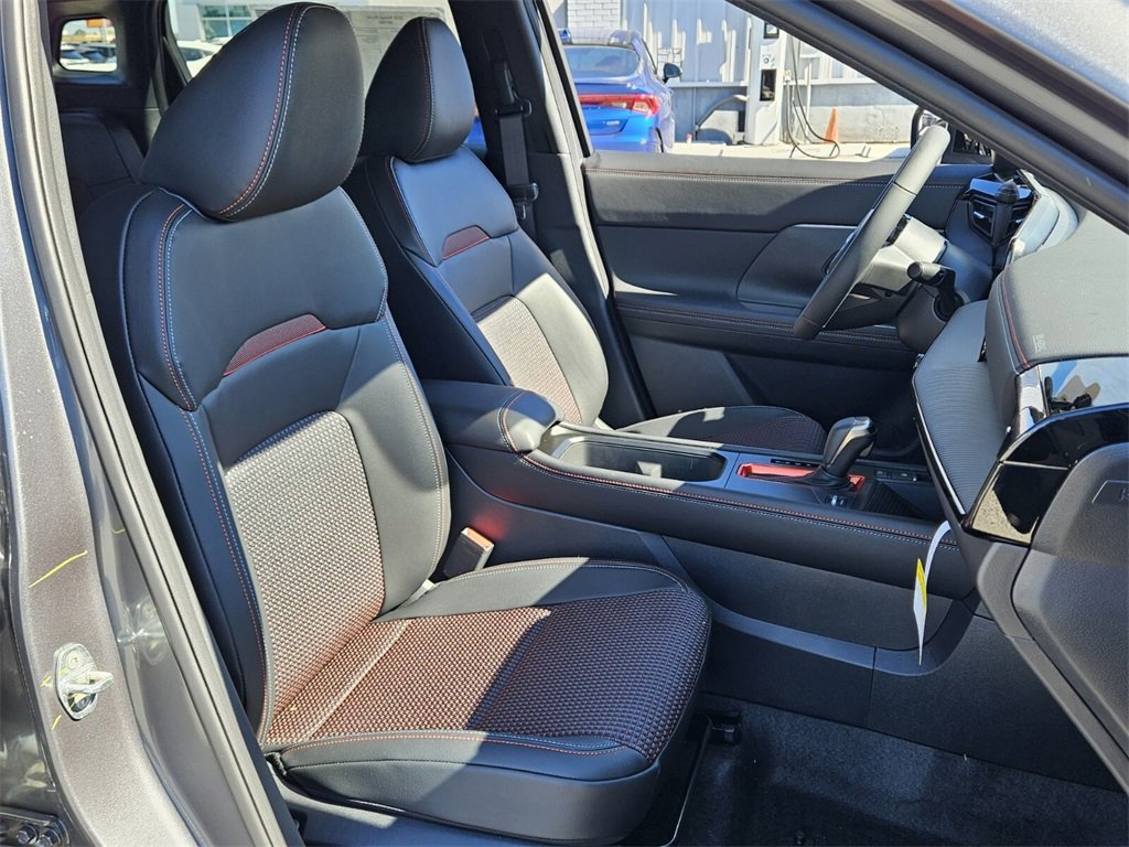 New 2026 Nissan Kicks SR image 15