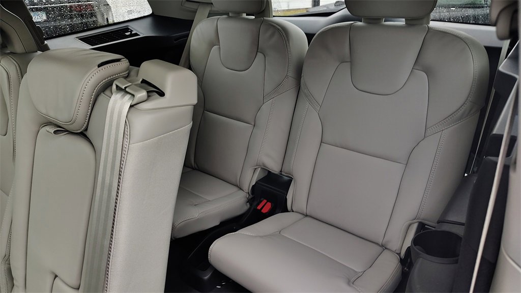 New 2026 Volvo XC90 B6 Ultra image 31