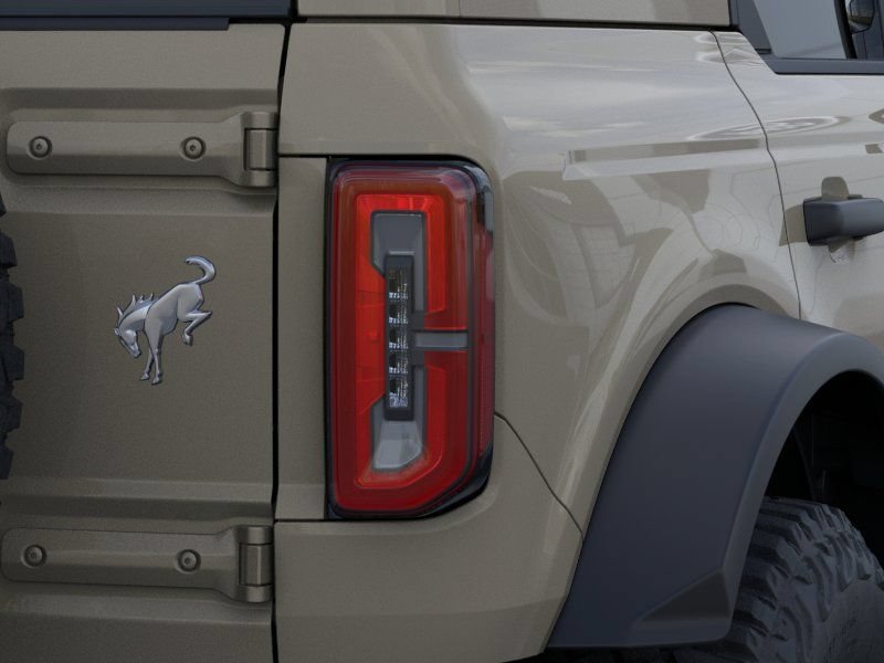 New 2026 Ford Bronco Outer Banks w/ Sasquatch Package AWD/4WD image 25
