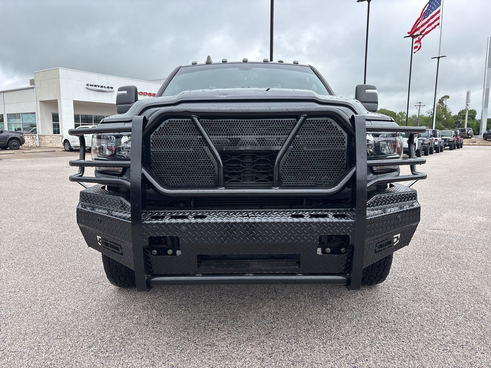 Used 2024 RAM 3500 Tradesman image 9