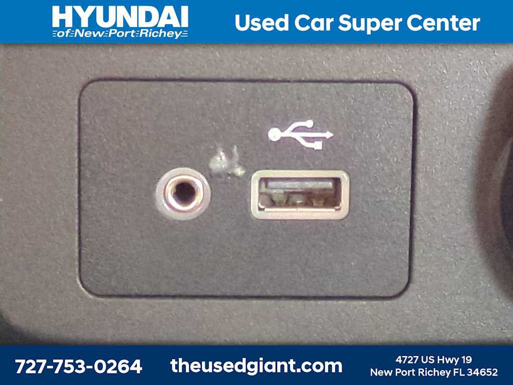 Used 2020 Nissan Rogue Sport S w/ Appearance Package FWD image 21