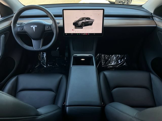 Used 2023 Tesla Model Y Long Range AWD/4WD image 45