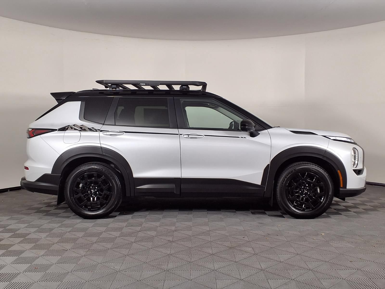 New 2026 Mitsubishi Outlander AWD image 26