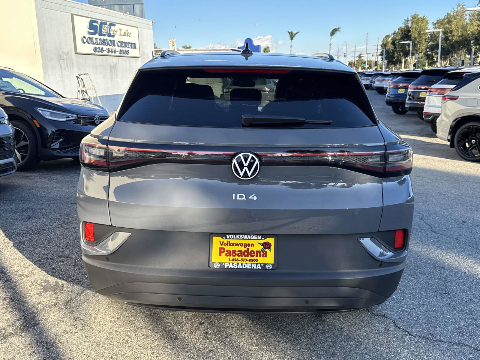 New 2026 Volkswagen ID.4 Pro RWD image 4