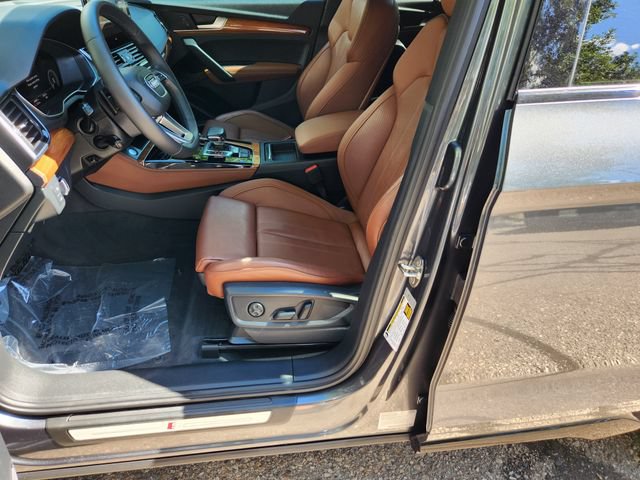 Used 2022 Audi Q5 e Premium Plus AWD/4WD image 11