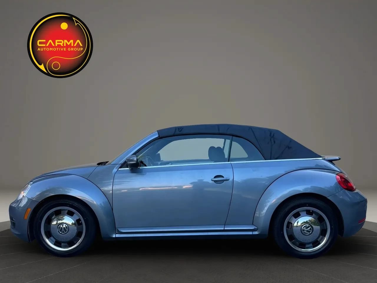 Used 2016 Volkswagen Beetle 1.8T Denim FWD image 2