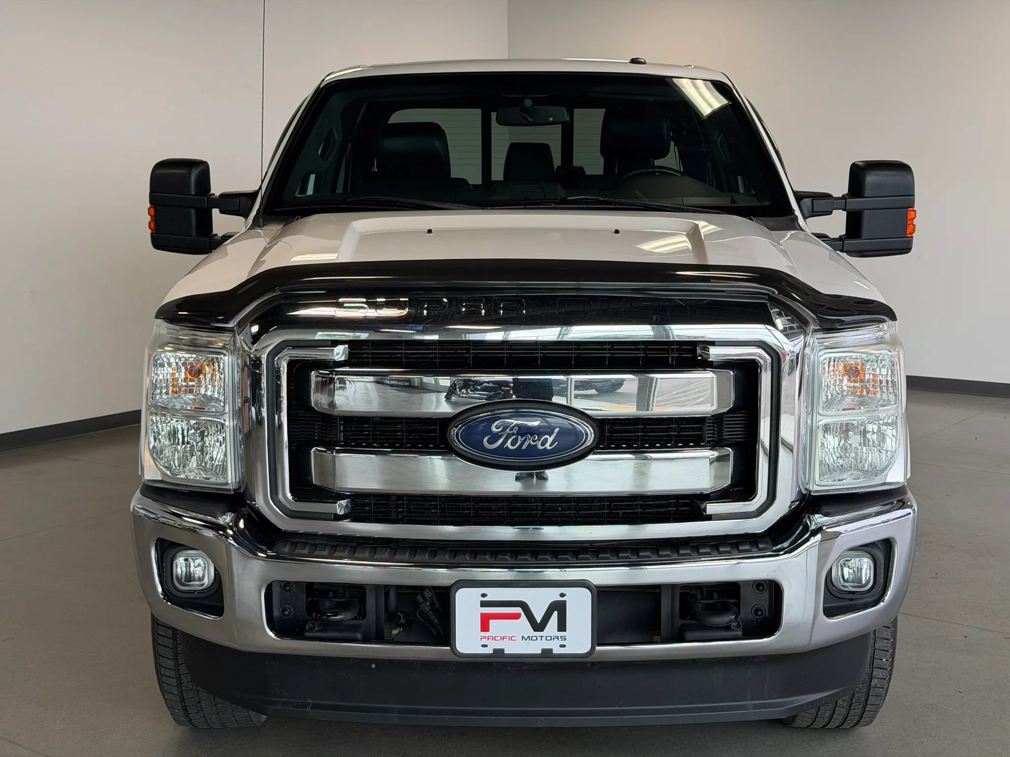 Used 2016 Ford F350 Lariat w/ Lariat Ultimate Package AWD/4WD image 2