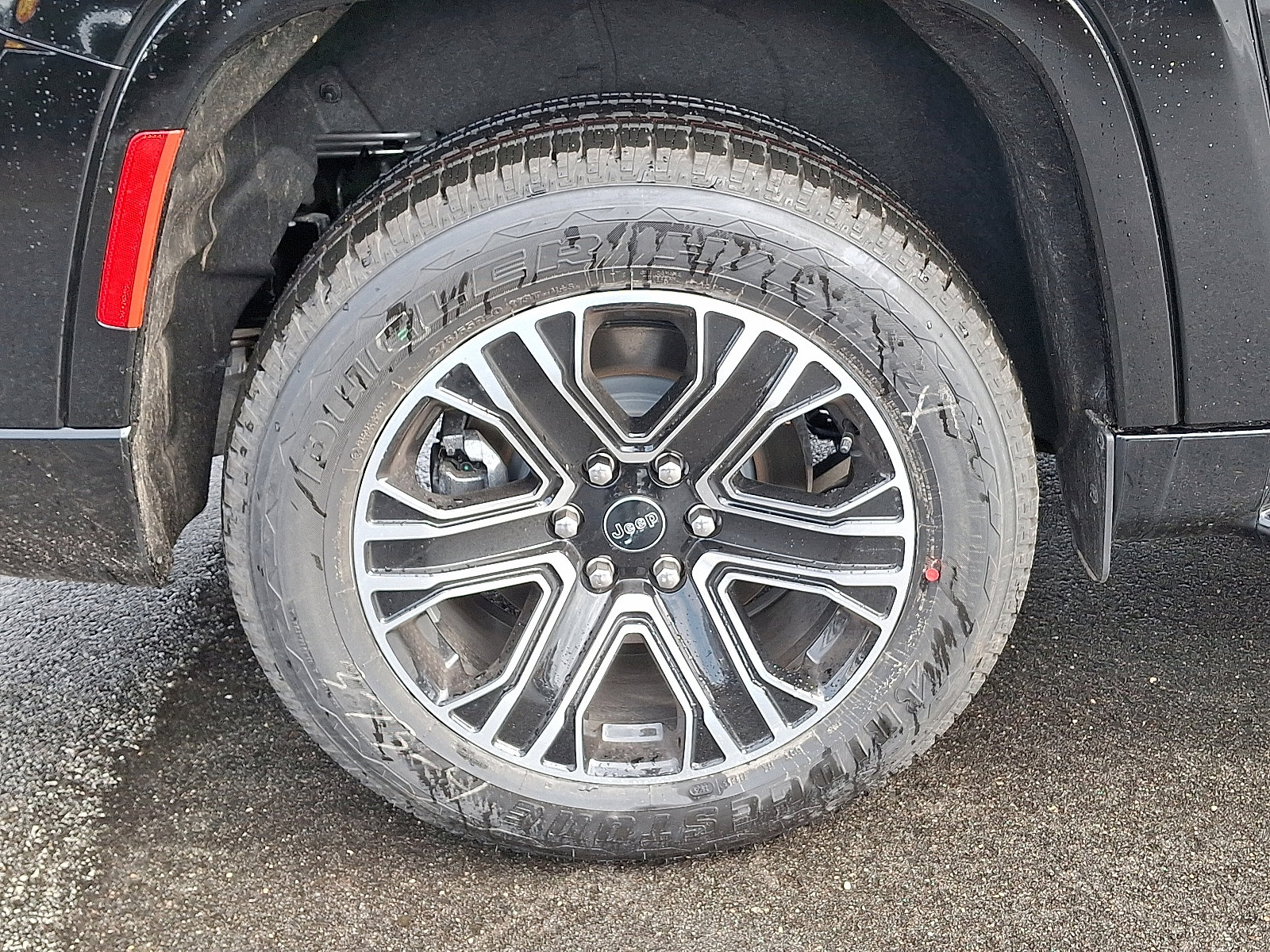 New 2026 Jeep Grand Wagoneer L 4WD image 5