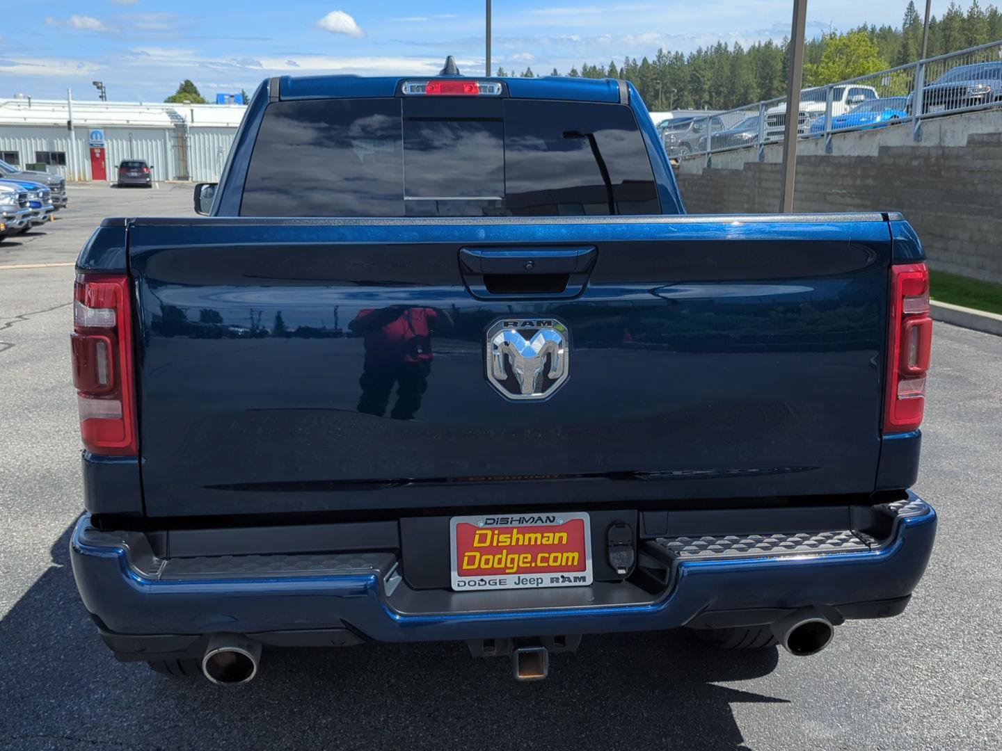 Used 2023 RAM 1500 Laramie AWD/4WD image 5