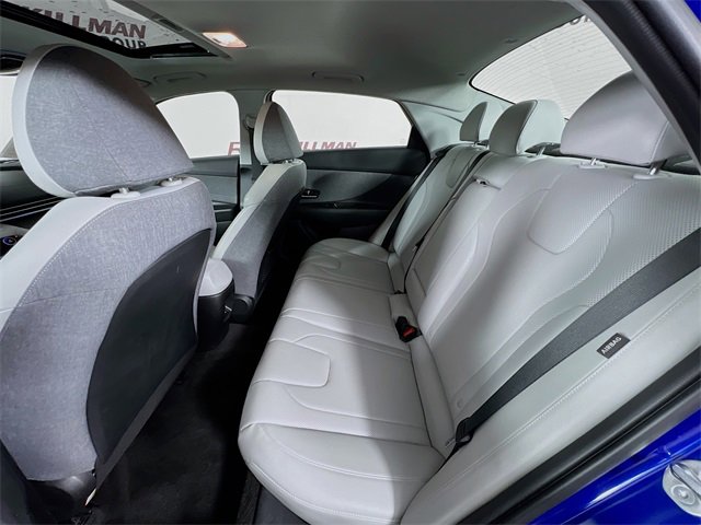 Used 2024 Hyundai Elantra Limited image 24