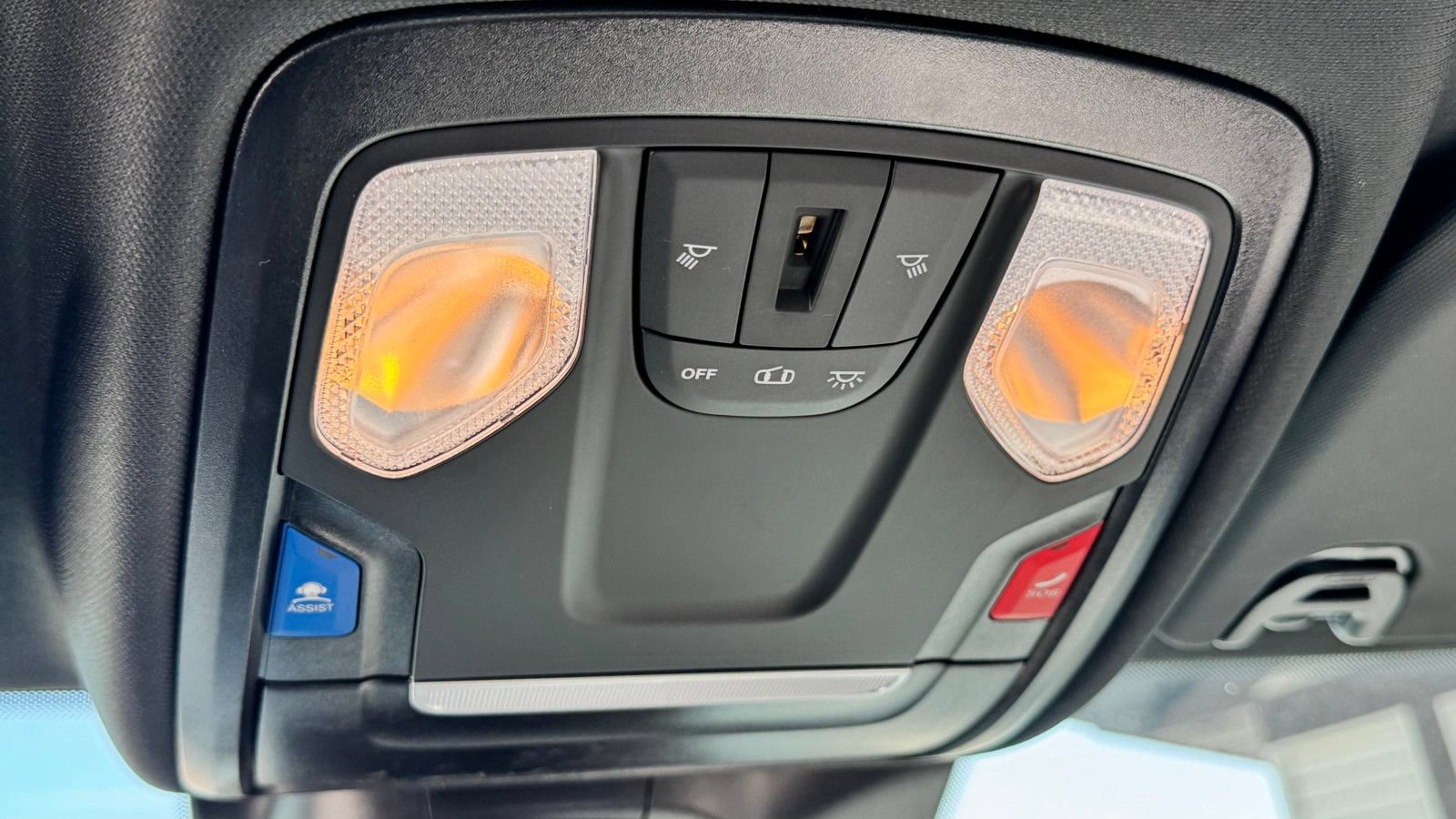 Used 2026 RAM 2500 Tradesman w/ Chrome Appearance Group AWD/4WD image 29