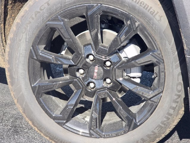 New 2027 GMC Terrain Elevation w/ Elevation Premium Package AWD/4WD image 9