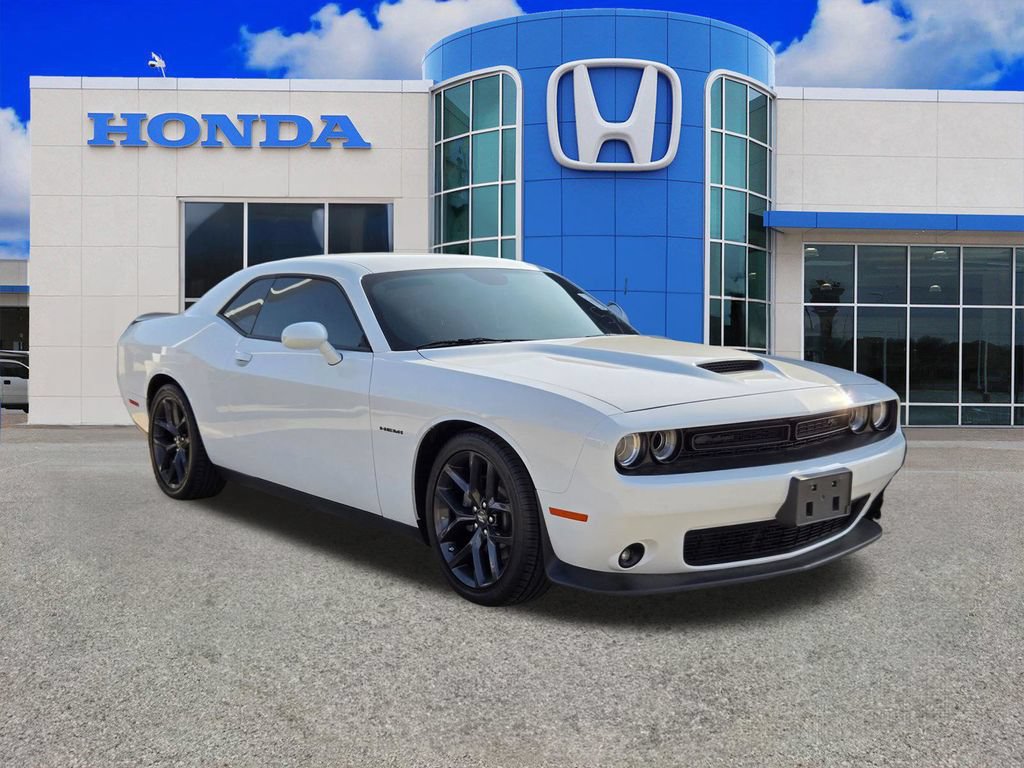 Used 2022 Dodge Challenger R/T w/ Plus Package RWD image 2