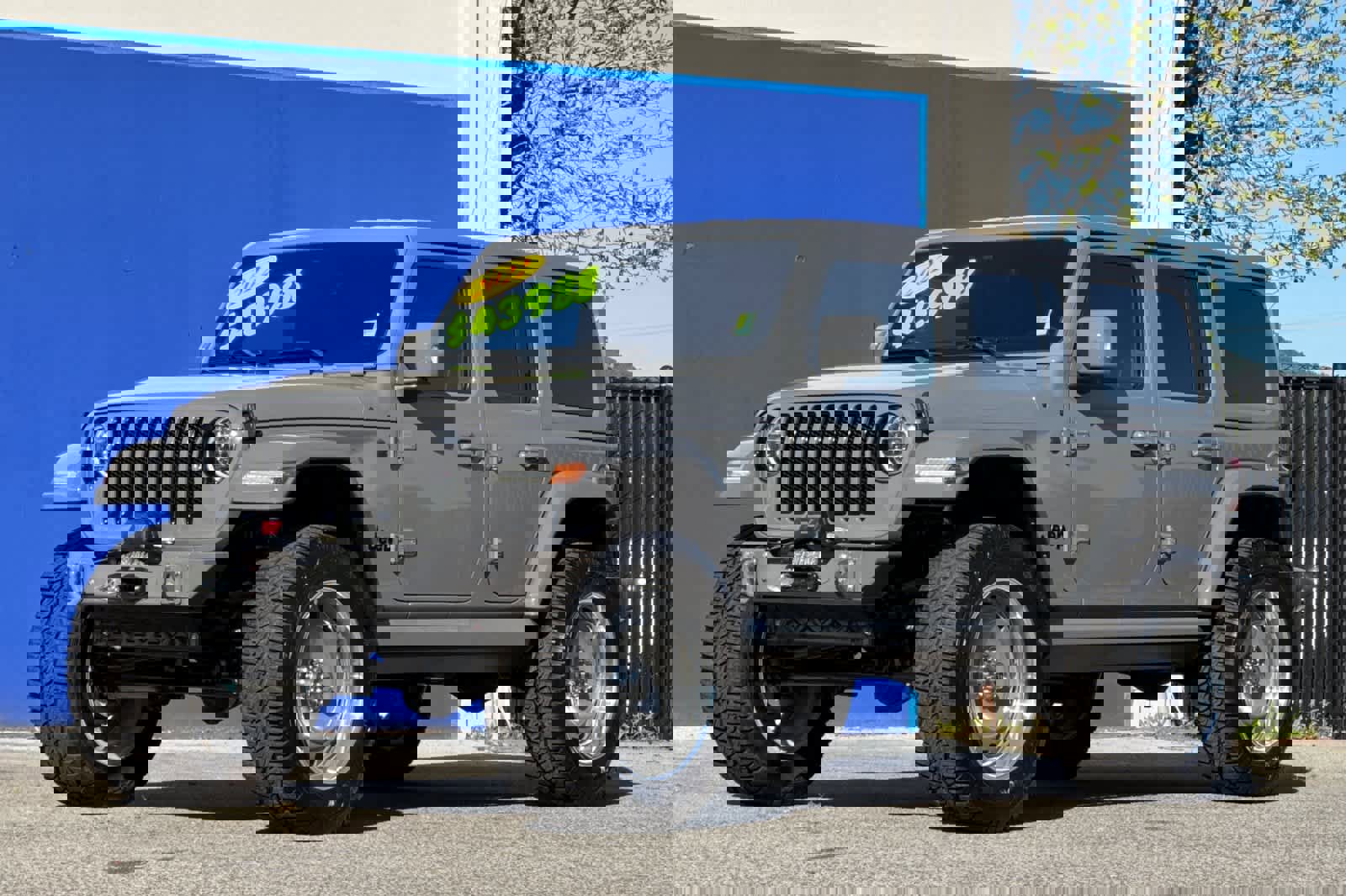 Used 2022 Jeep Wrangler Unlimited Sahara image 7