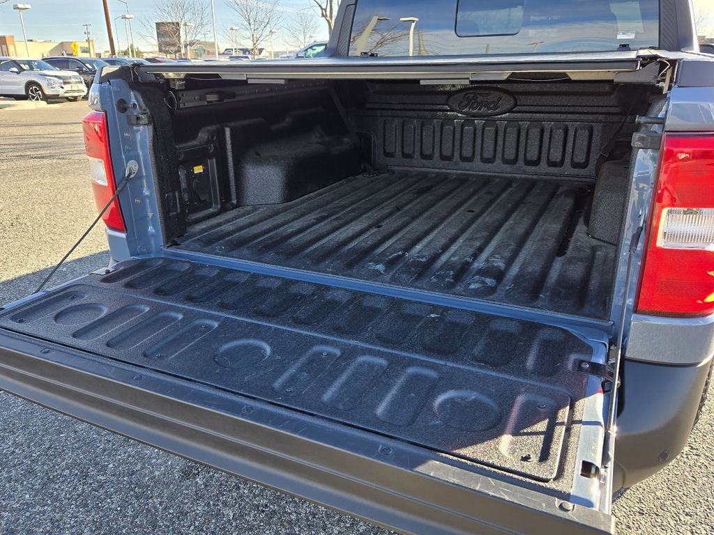 Used 2024 Ford Maverick Lariat w/ FX4 Off-Road Package image 11