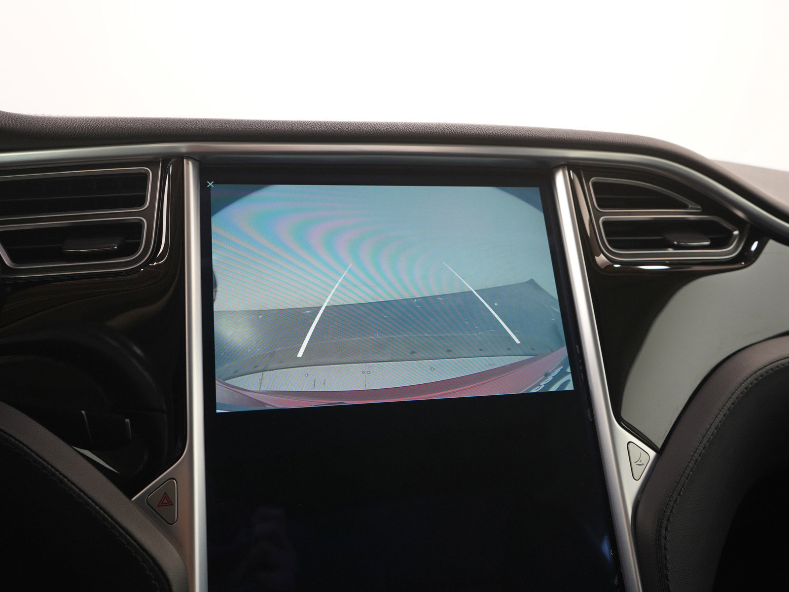 Used 2014 Tesla Model S 85 RWD image 24