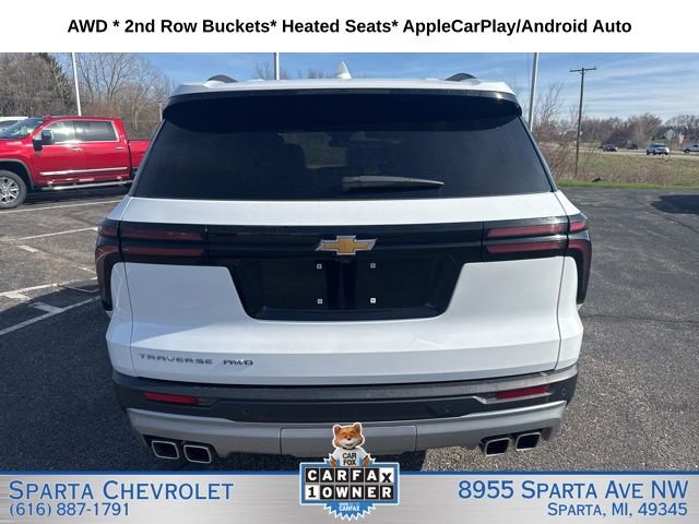 Used 2025 Chevrolet Traverse LT image 4