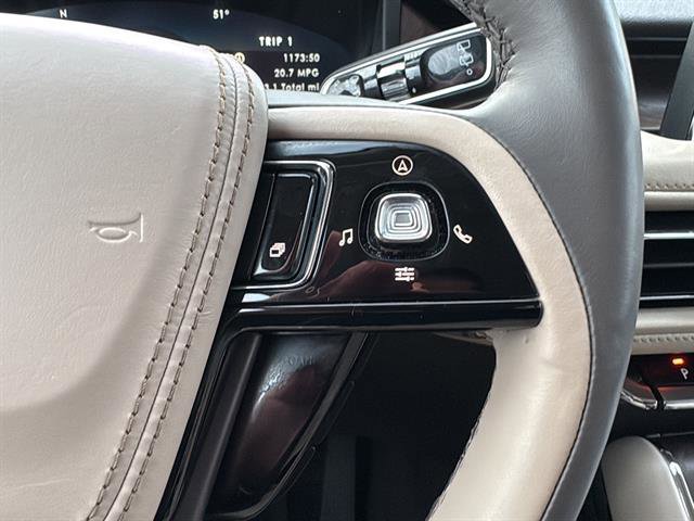 Used 2021 Lincoln Aviator Reserve w/ Equipment Group 202A image 20