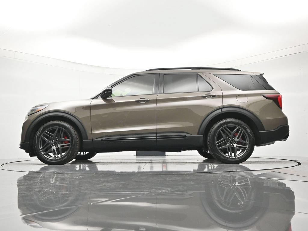 New 2026 Ford Explorer ST w/ Sun And Sound Package AWD/4WD image 45