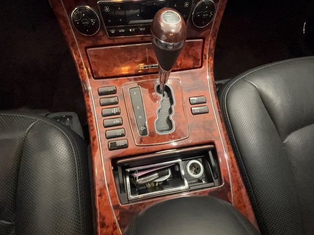 Used 2005 Maybach 57 RWD image 21