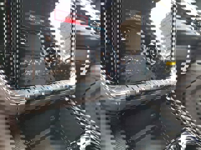 New 2026 GMC Yukon XL Elevation w/ Elevation Premium Package AWD/4WD image 23