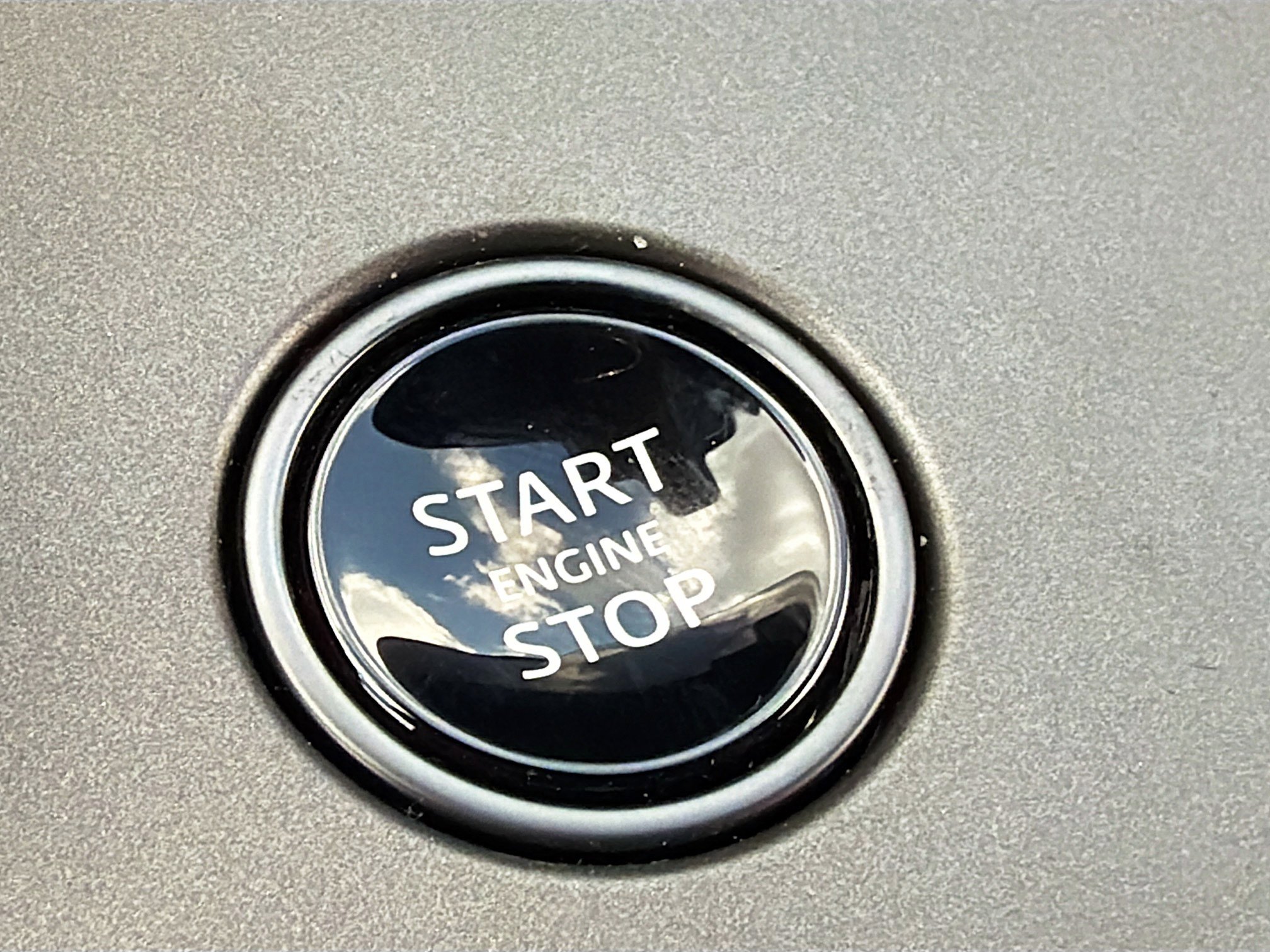 New 2026 Land Rover Range Rover Long Wheel Base SV image 36