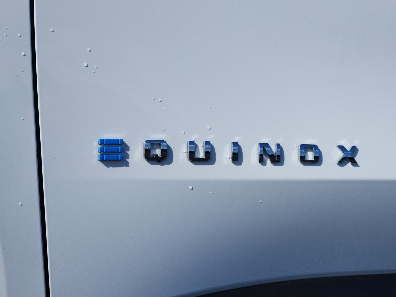 New 2026 Chevrolet Equinox EV LT image 5