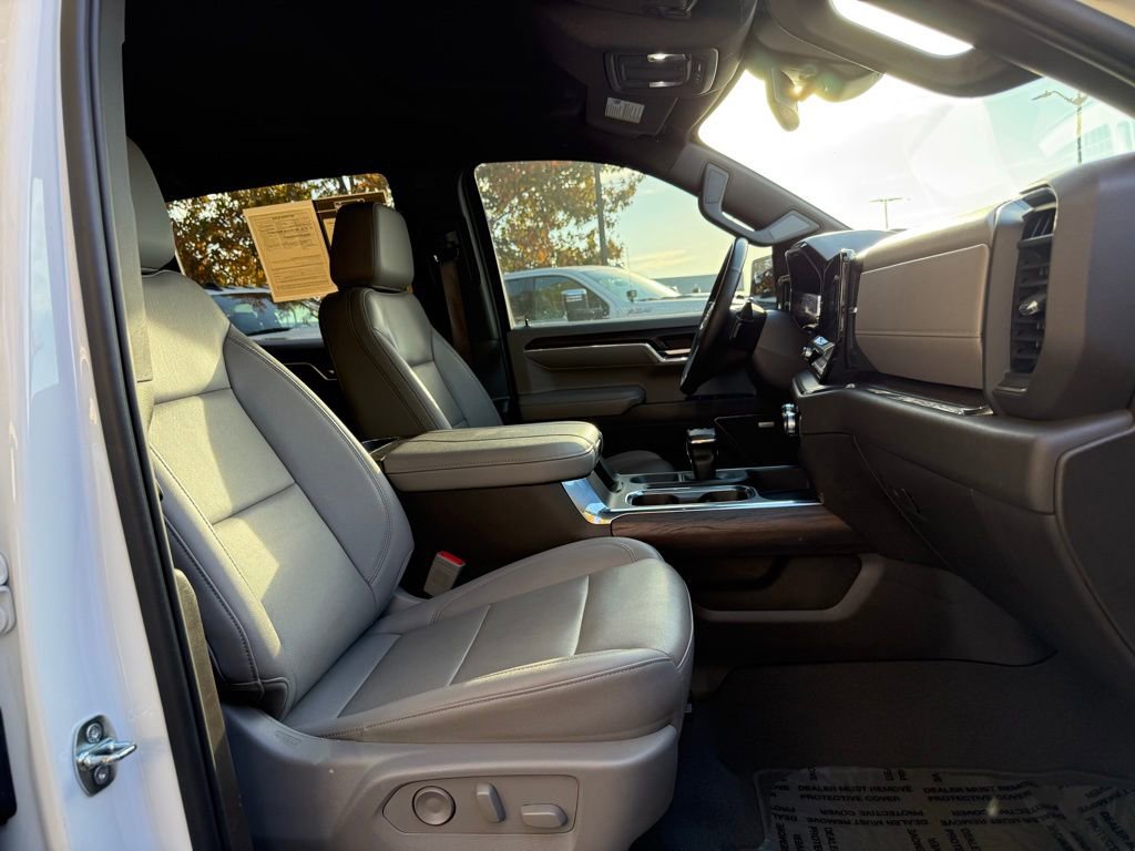 Used 2023 GMC Sierra 1500 SLT w/ SLT Premium Package image 36