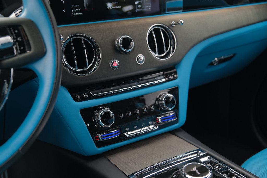 Used 2024 Rolls-Royce Spectre w/ Spectre Launch Package AWD/4WD image 41
