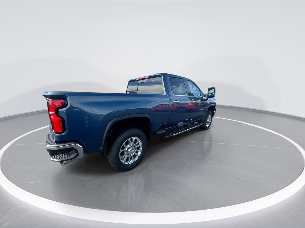 Used 2025 Chevrolet Silverado 2500 LTZ w/ LTZ Premium Package image 8