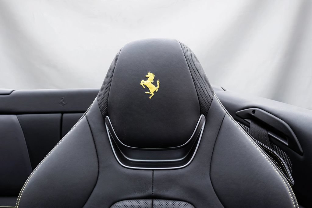 Certified 2022 Ferrari Portofino M RWD image 43