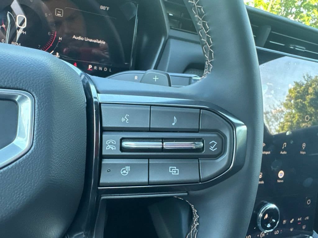 New 2026 GMC Terrain AT4 w/ Convenience Package III AWD/4WD image 25